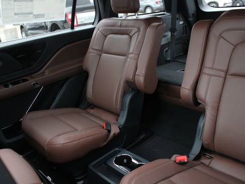 New 2026 Lincoln Aviator Reserve AWD/4WD image 50