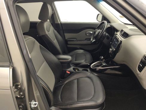 Used 2016 Kia Soul + w/ Primo Package image 21