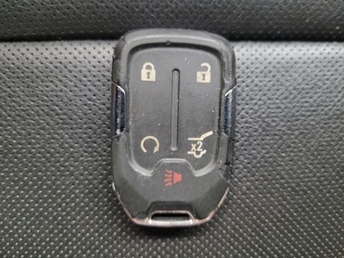 Used 2021 GMC Acadia SLT FWD image 32