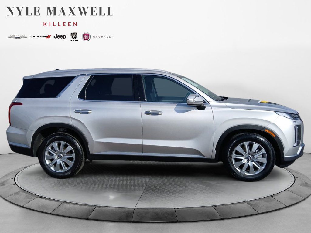 Used 2025 Hyundai Palisade SEL FWD image 17