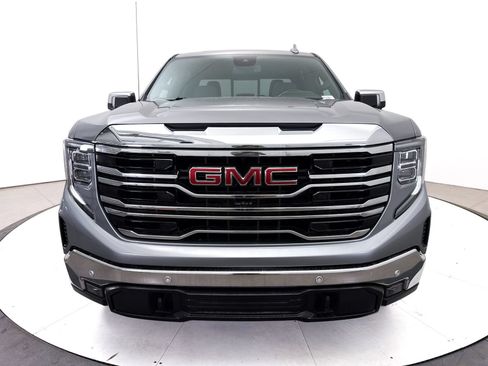 Used 2024 GMC Sierra 1500 SLT AWD/4WD image 16