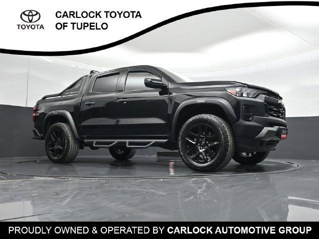 Used 2025 Chevrolet Colorado Trail Boss w/ Midnight Edition AWD/4WD image 56