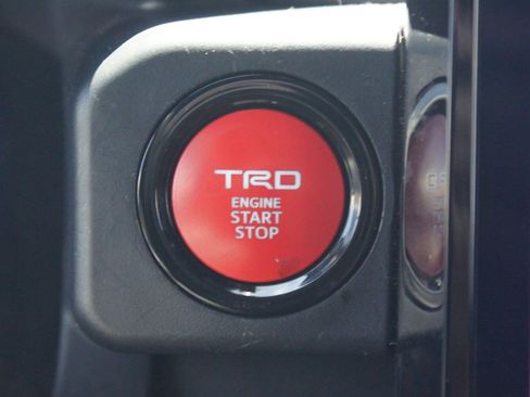 Used 2024 Toyota Tacoma TRD Sport w/ TRD Sport Premium Package RWD image 9