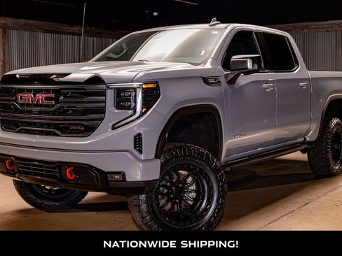 Used 2025 GMC Sierra 1500 AT4 w/ AT4 Premium Package image 4