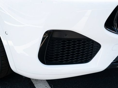 Used 2023 Maserati Grecale Modena AWD/4WD image 11