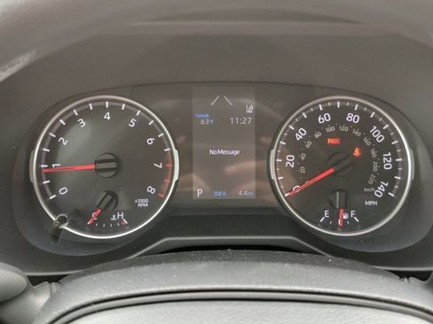 Used 2020 Toyota RAV4 LE image 25