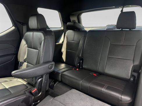 Used 2023 Chevrolet Traverse RS w/ LPO, Floor Liner Package AWD/4WD image 39