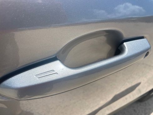 Used 2021 Toyota RAV4 XLE image 12