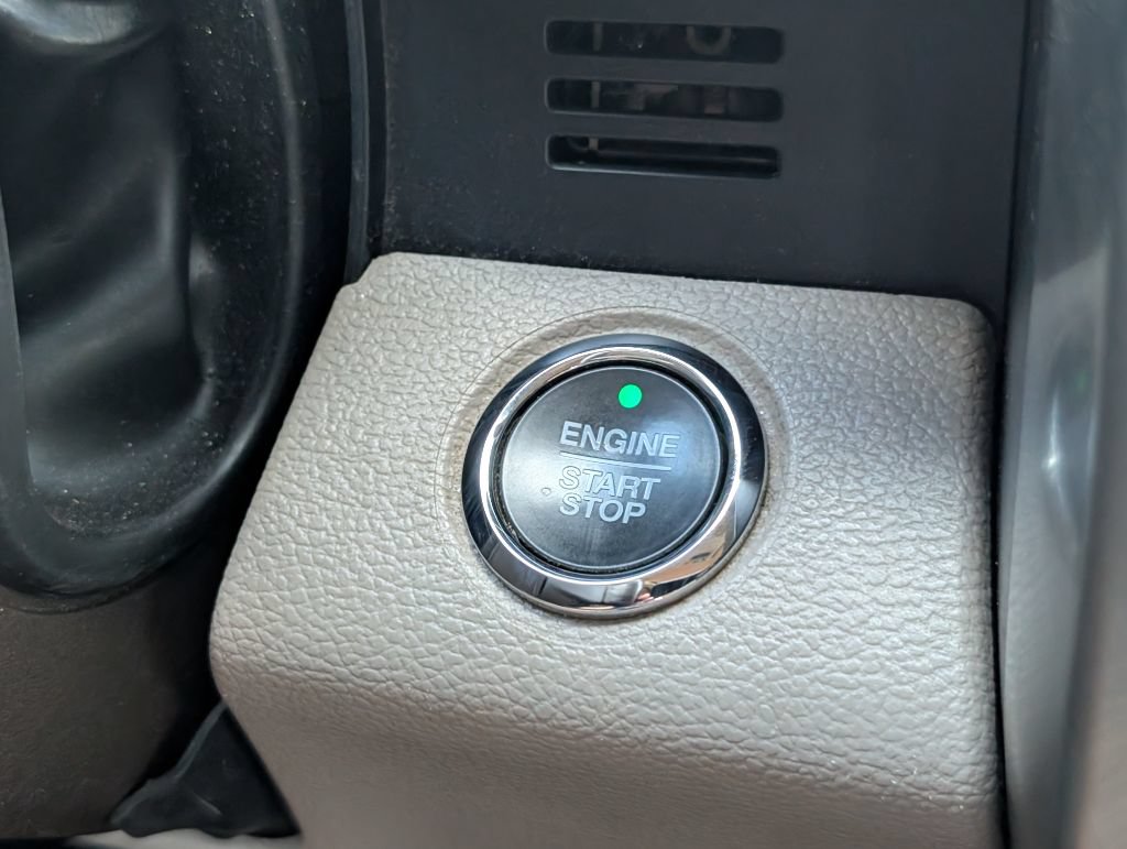 Used 2019 Ford F350 Limited AWD/4WD image 17