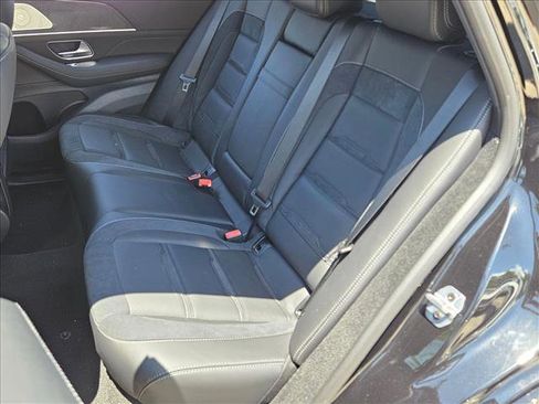 New 2026 Mercedes-Benz GLE 53 AMG 4MATIC Coupe image 15