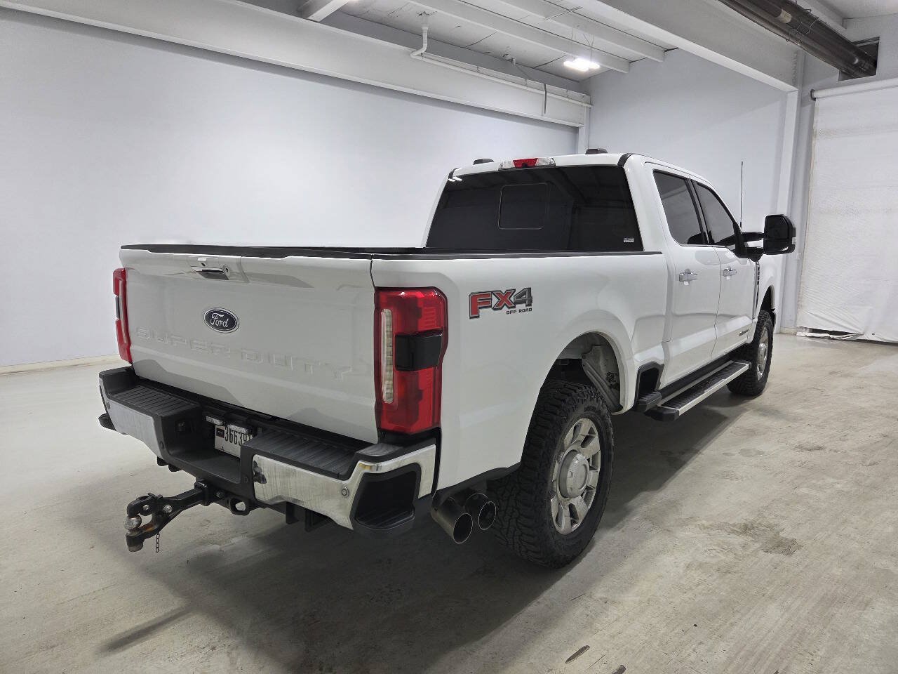 Used 2023 Ford F250 Lariat w/ Chrome Package AWD/4WD image 10