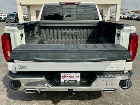 Used 2024 GMC Sierra 1500 SLT w/ SLT Premium Plus Package image 17
