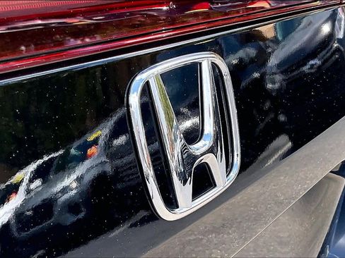 Used 2023 Honda Civic EX-L image 9
