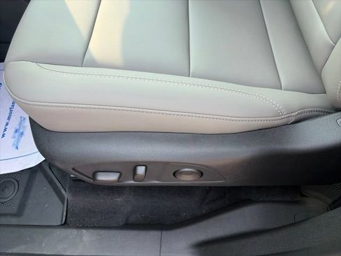 New 2026 GMC Acadia Elevation w/ Elevation Premium Package AWD/4WD image 18