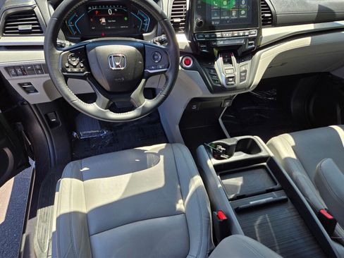 Certified 2022 Honda Odyssey EX-L image 13