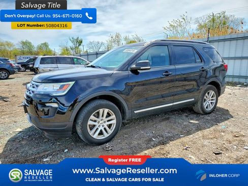 Used 2019 Ford Explorer XLT w/ Equipment Group 202A AWD/4WD image 1