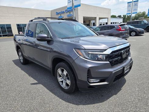 Used 2025 Honda Ridgeline RTL image 3