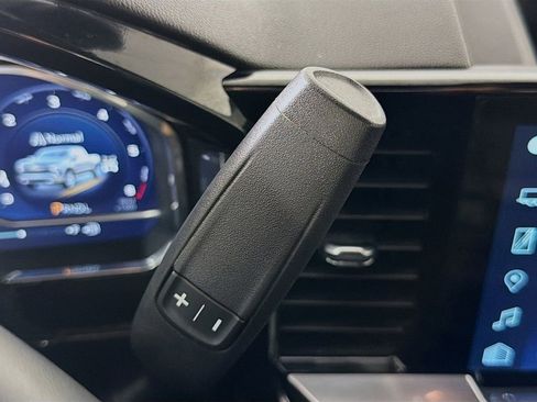 Used 2023 Chevrolet Silverado 1500 RST image 20