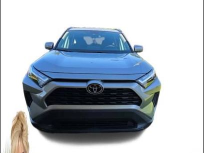 Used 2022 Toyota RAV4 XLE w/ Convenience Package