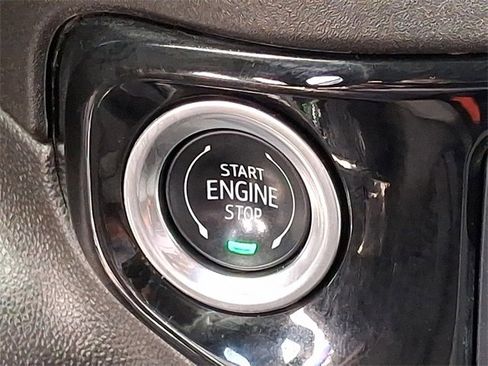 Used 2024 Chevrolet Silverado 2500 LT image 17