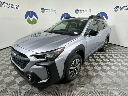 New 2025 Subaru Outback Premium image 1
