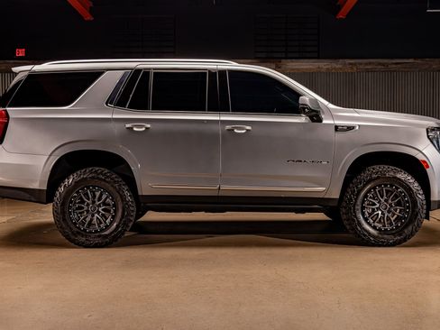 Used 2023 GMC Yukon Denali w/ Max Trailering Package image 10