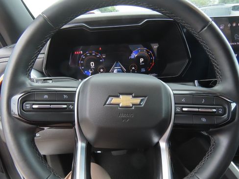 Used 2024 Chevrolet Colorado LT w/ LT Convenience Package RWD image 27