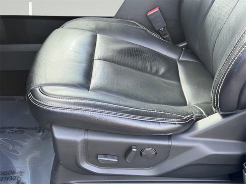 Used 2020 Ford F150 Lariat image 26