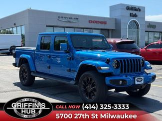 Used 2023 Jeep Gladiator Overland AWD/4WD video 1