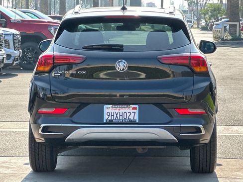 Certified 2022 Buick Encore GX Essence w/ Experience Buick Package image 5
