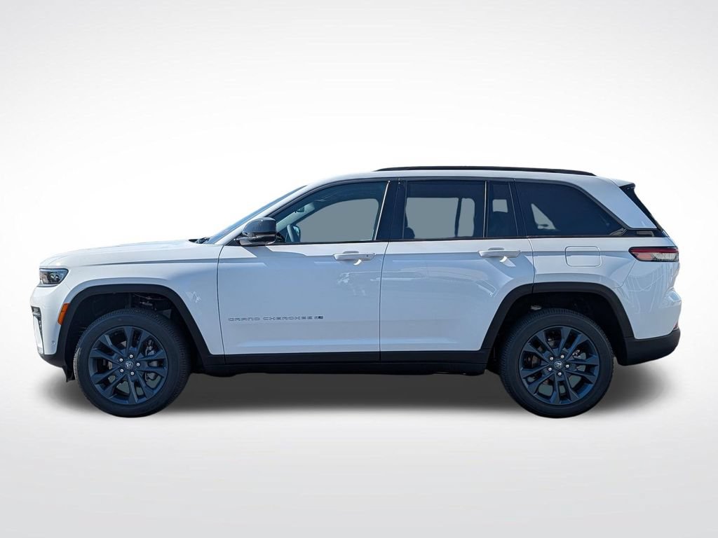 New 2026 Jeep Grand Cherokee Limited AWD/4WD image 3