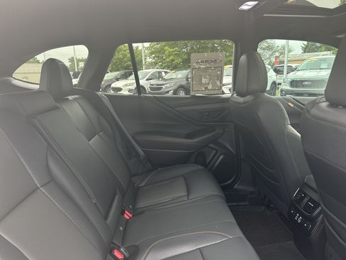 Used 2025 Subaru Outback Wilderness AWD/4WD image 9