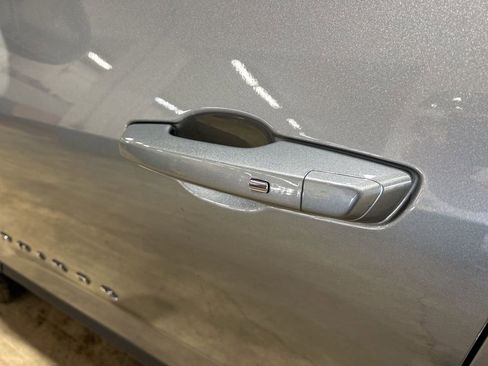 Used 2026 Chevrolet Equinox LT w/ Convenience Package II image 14