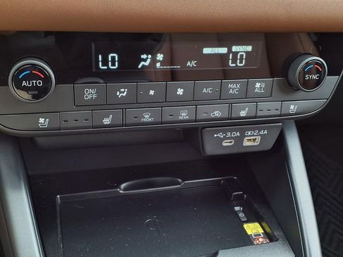 New 2026 Subaru Outback Touring XT AWD/4WD image 17