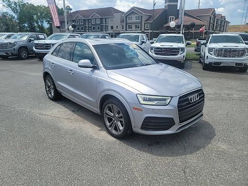 Used 2016 Audi Q3 2.0T Prestige AWD/4WD image 1