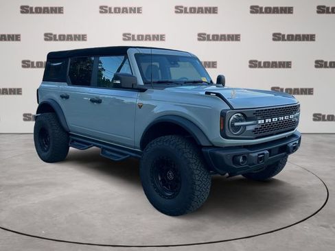 Used 2023 Ford Bronco Badlands AWD/4WD image 7