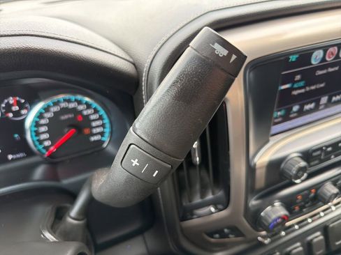 Used 2018 GMC Sierra 1500 Denali AWD/4WD image 30