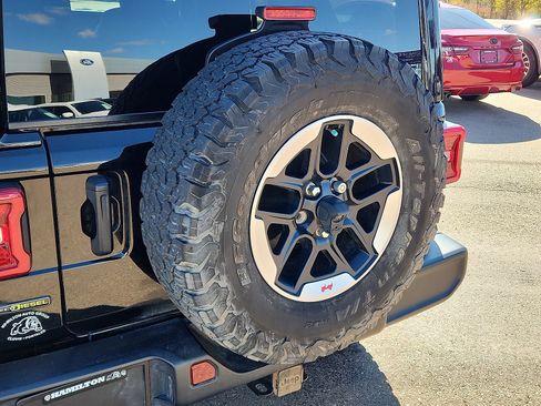 Used 2021 Jeep Wrangler Unlimited Rubicon image 9