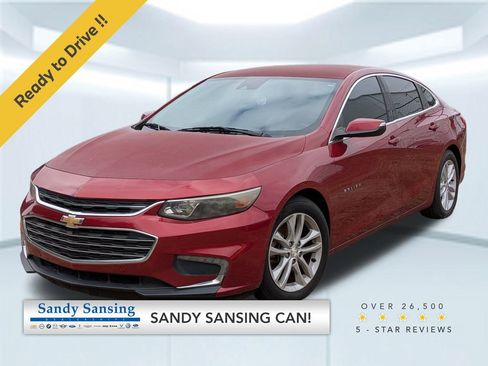 Used 2017 Chevrolet Malibu LT w/ Driver Confidence Package image 1