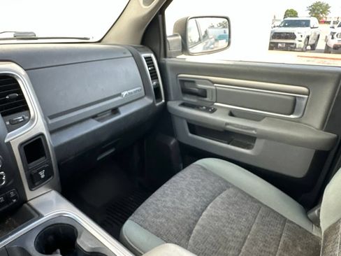 Used 2016 RAM 1500 Big Horn AWD/4WD image 42