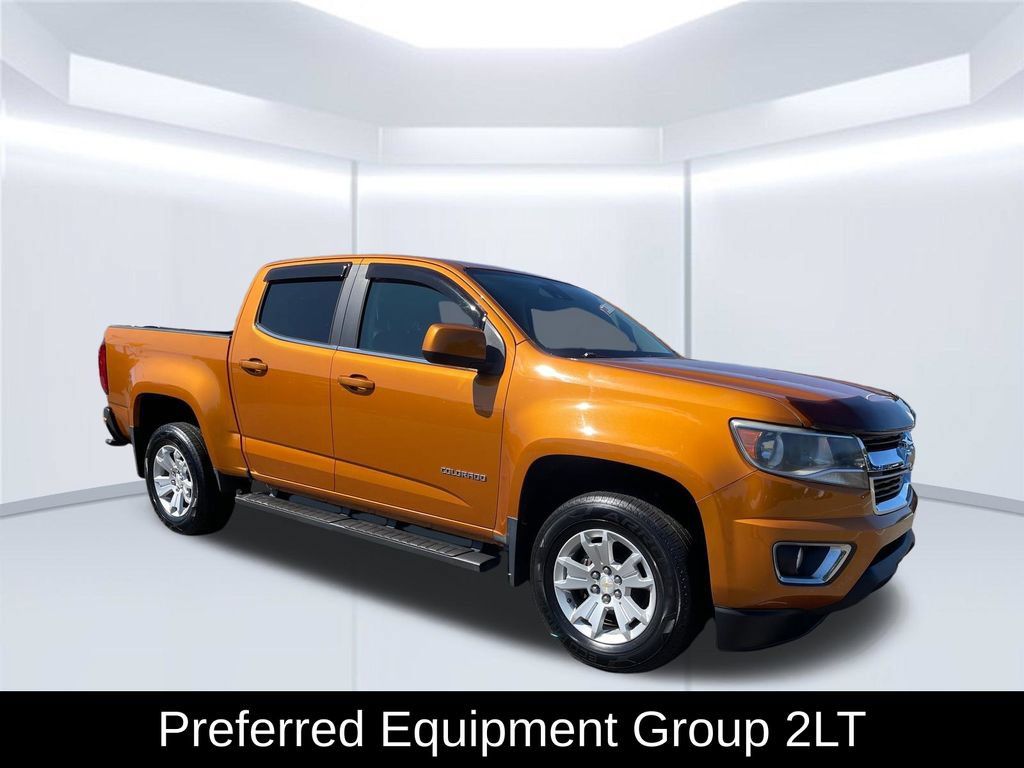 Used 2017 Chevrolet Colorado LT w/ LT Convenience Package RWD image 9