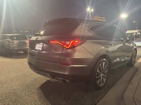 Certified 2025 Acura MDX w/Technology Package image 6