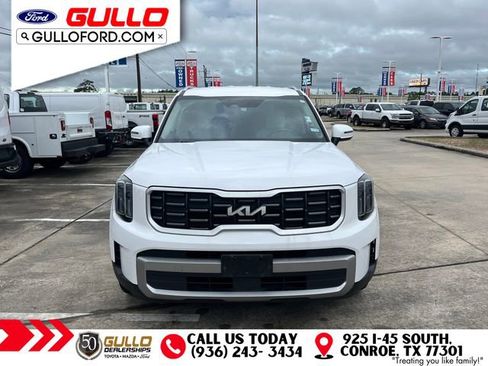 Used 2023 Kia Telluride S AWD/4WD image 2
