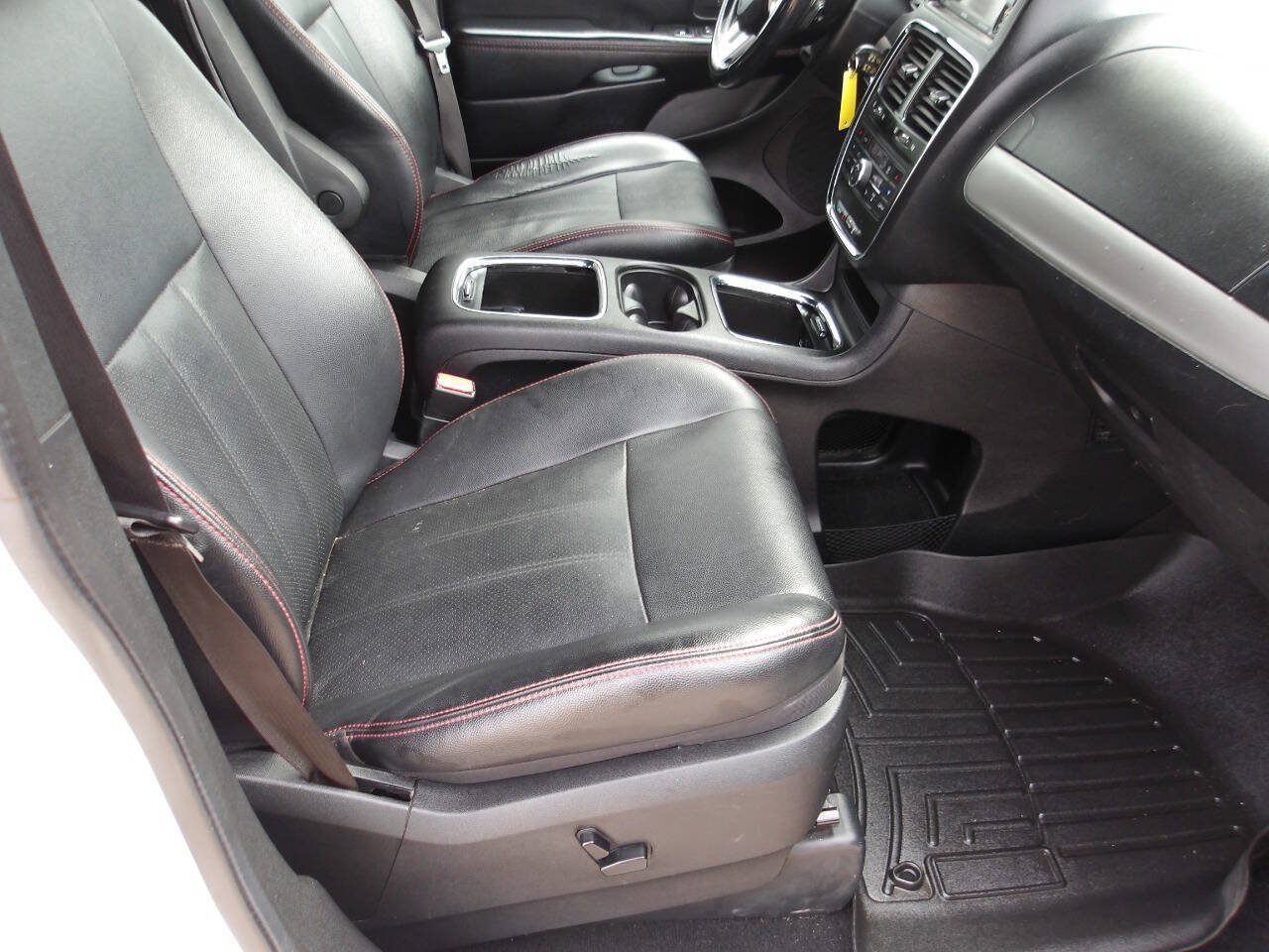 Used 2019 Dodge Grand Caravan GT FWD image 21