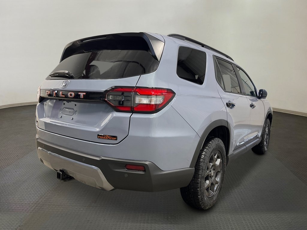 New 2026 Honda Pilot TrailSport image 5