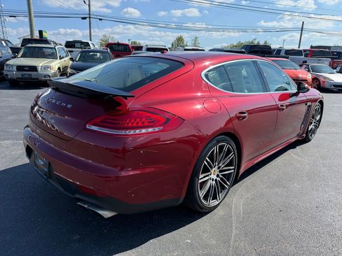 Used 2016 Porsche Panamera Turbo image 3