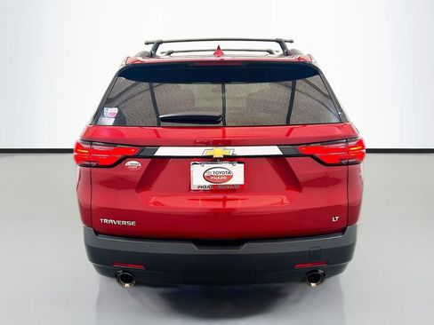 Used 2023 Chevrolet Traverse LT w/ LPO, Floor Liner Package FWD image 5
