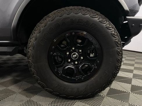 Used 2023 Ford Bronco Wildtrak AWD/4WD image 10
