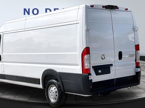 Used 2023 RAM ProMaster 3500 FWD image 4