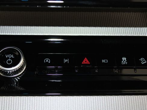 New 2026 Ford Expedition Active image 47